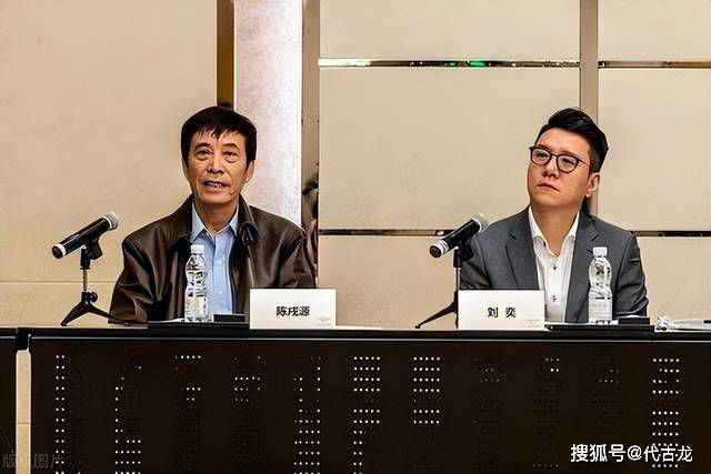 回声报：阿利森预计双红会复出，罗伯逊&蒂亚戈明年1月预计回归在英超第15轮比赛前，《利物浦回声报》更新了利物浦伤员的情况，门将阿利森预计在双红会复出。